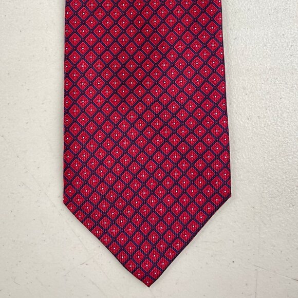 Vintage Silk Diamond Print Tie 90s Izod Geometric Necktie Red Navy Blue - Picture 1 of 3
